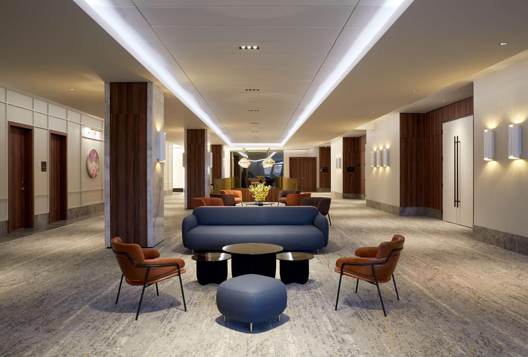 Hilton Garden Inn Montreal Midtown, Quebec, Canada エクステリア 写真